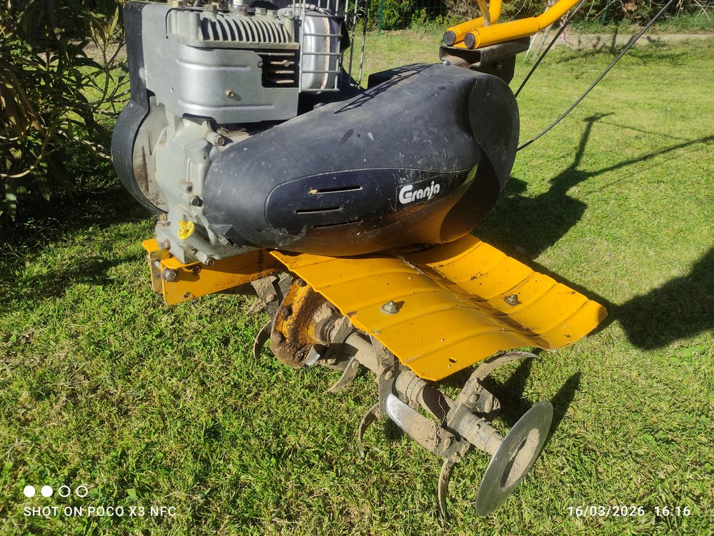 Motoculteur/Motobineuse GRANJA-3,7 KW 6 fraises Jardin