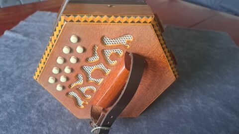 Concertina STAGI italien 360 Ris-Orangis (91)