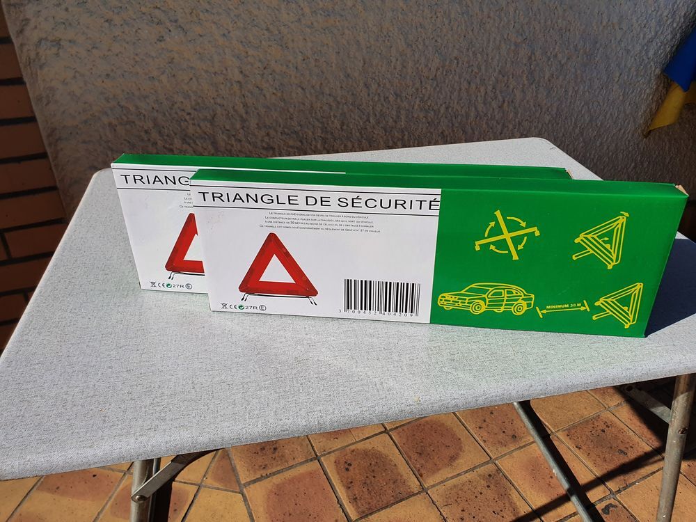 TRIANGLE AUTO - ARR&Ecirc;T - SIGNALISATION OBSTACLE Meubles