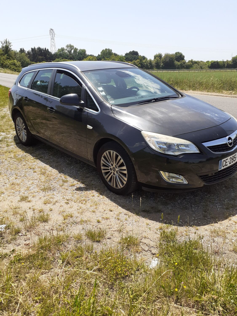Opel Astra Sports Tourer 1.7 CDTI 110 ch FAP Enjoy 2012 occasion Nevers 58000