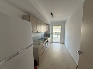  Appartement à louer 4 pièces 104 m²
