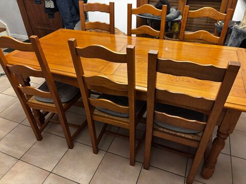 Table de salle � manger en ch�ne massif et 6 chaises 599 Cerny (91)