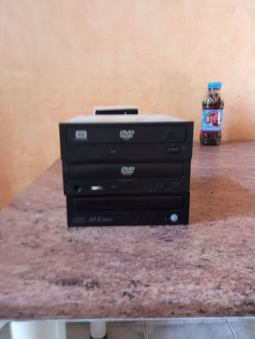 3 lecteurs graveur pour pc tour Matériel informatique