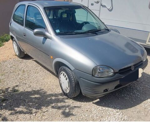 Opel corsa 1.2i Joy