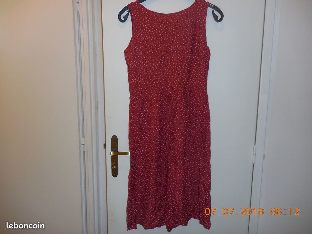 robe sans manche Vêtements