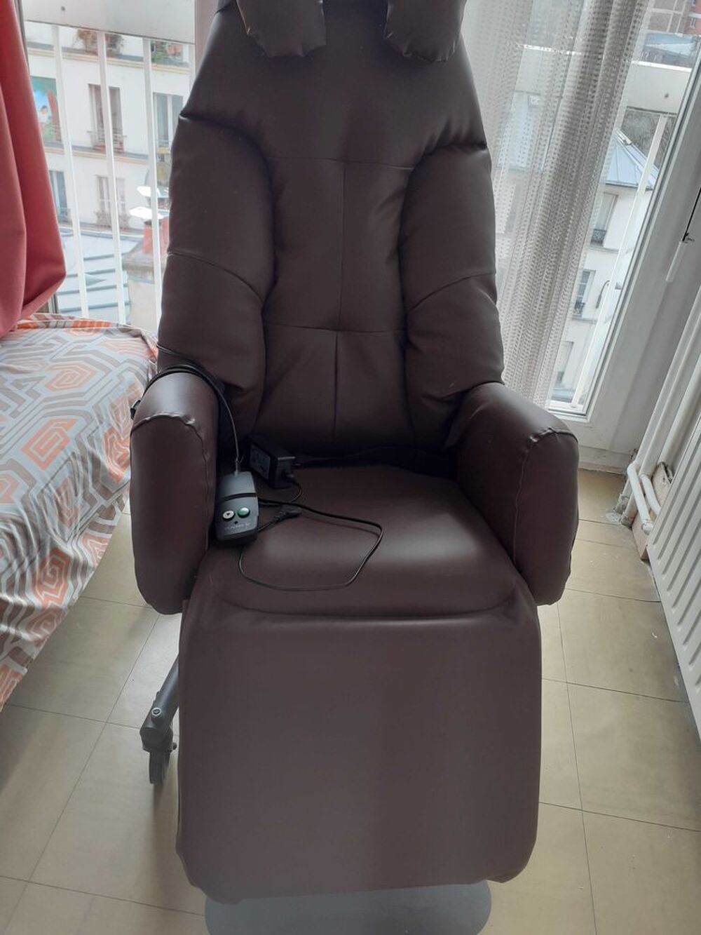 Fauteuil medical roulant neuf Meubles