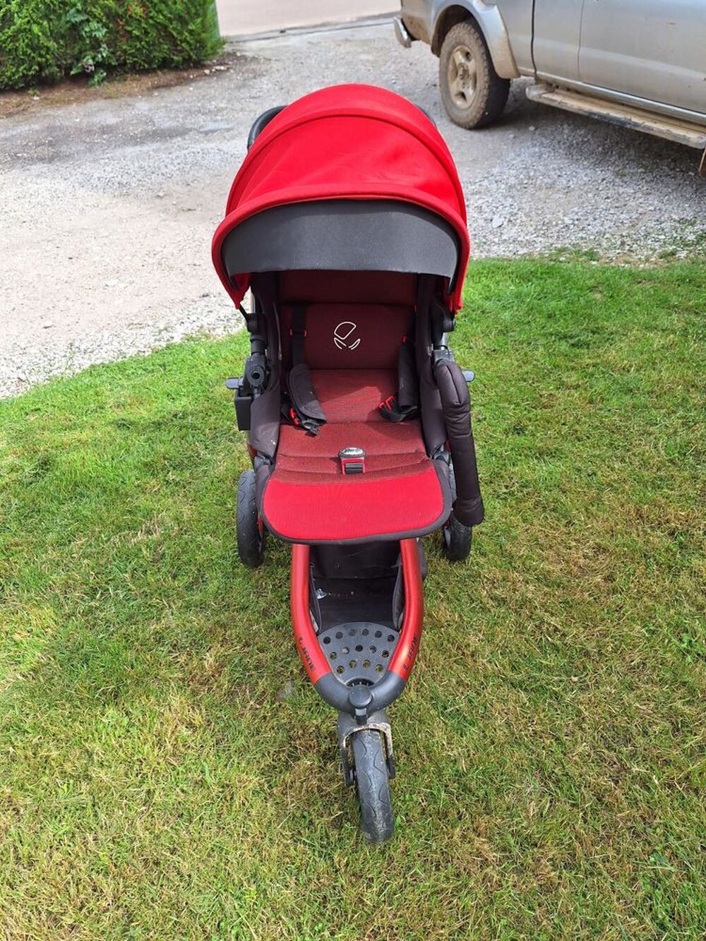 Poussette combin&eacute;e Jane Matrix tr&egrave;s bon &eacute;tat Puériculture