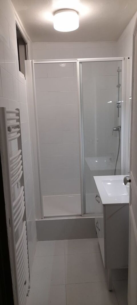  Appartement � louer 2 pi�ces 47 m� Paris