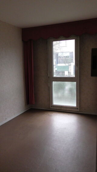  Appartement � vendre 4 pi�ces 63 m�