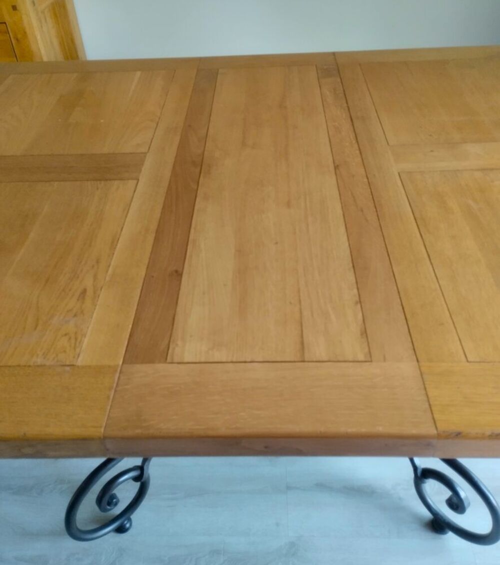 Table en ch&ecirc;ne massif Meubles