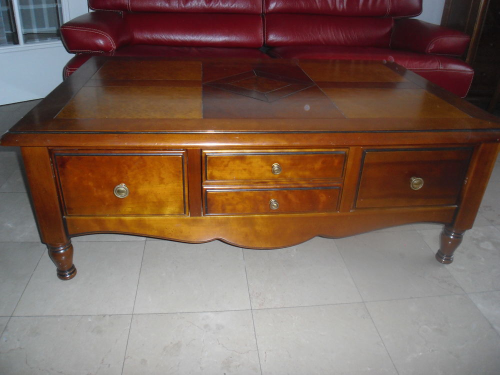 TABLE DE SALON Meubles