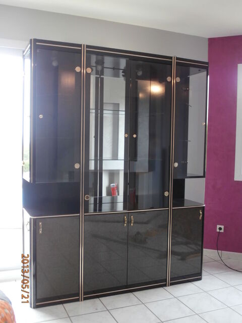 meuble vitrine contemporain avec luminaire interieur 100 Trept (38)