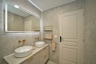  Appartement � vendre 2 pi�ces 46 m� Nice