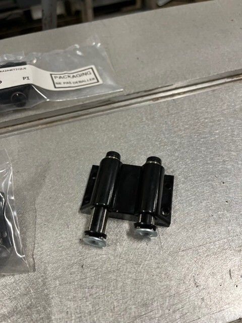 loqueteaux magn�tique double � ressort Montmirail (51)