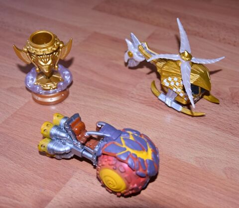 Véhicules et trophée SKYLANDERS Superchargers. 10 Gujan-Mestras (33)