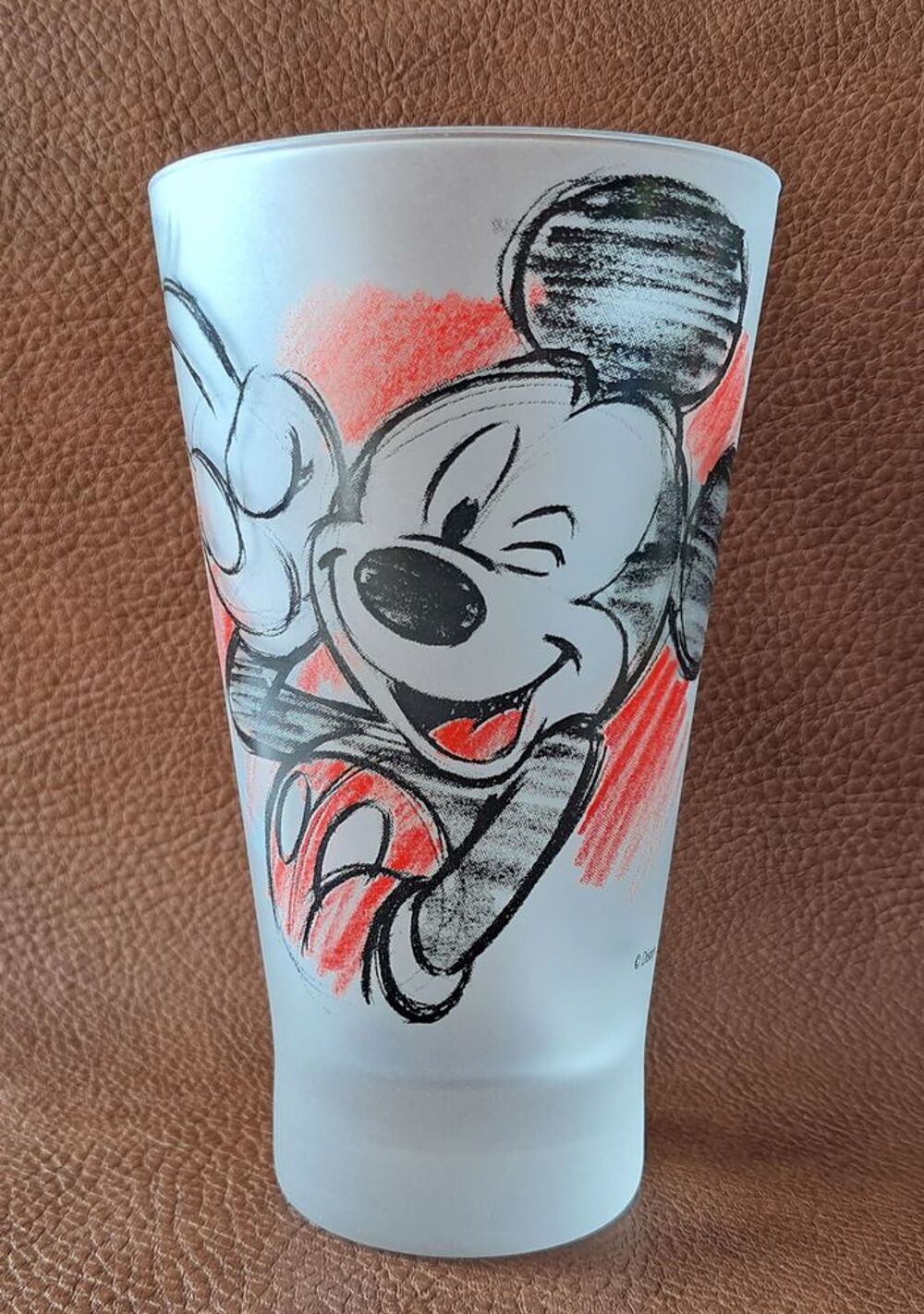 verre opacifi&eacute; Disney disneyland paris Mickey en esquisse 