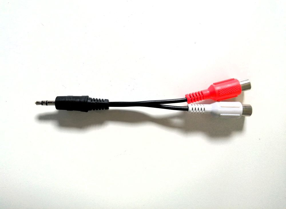 Cordon prise c&acirc;ble Sedea 2 RCA St&eacute;r&eacute;o vers prise Jack NEUF Audio et hifi