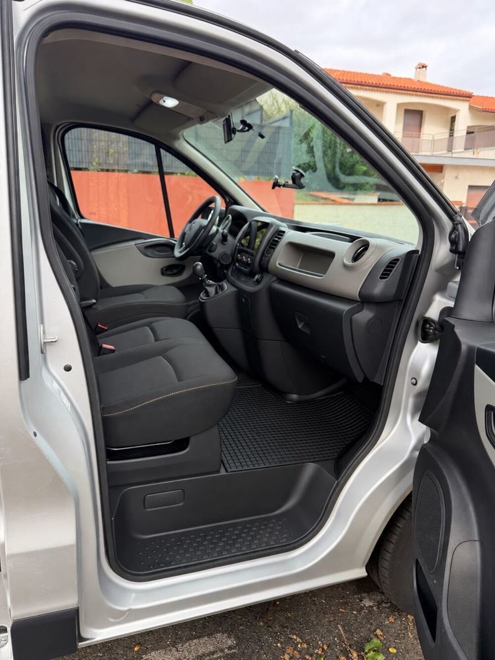 Trafic TRAFIC CA L2H1 1200 KG DCI 145 ENERGY E6 GRAND CONFORT 2019 occasion 31770 Colomiers
