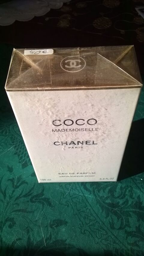  2 flacons eau de parfum  coco mademoiselle chanel 50euros
30 Autun (71)