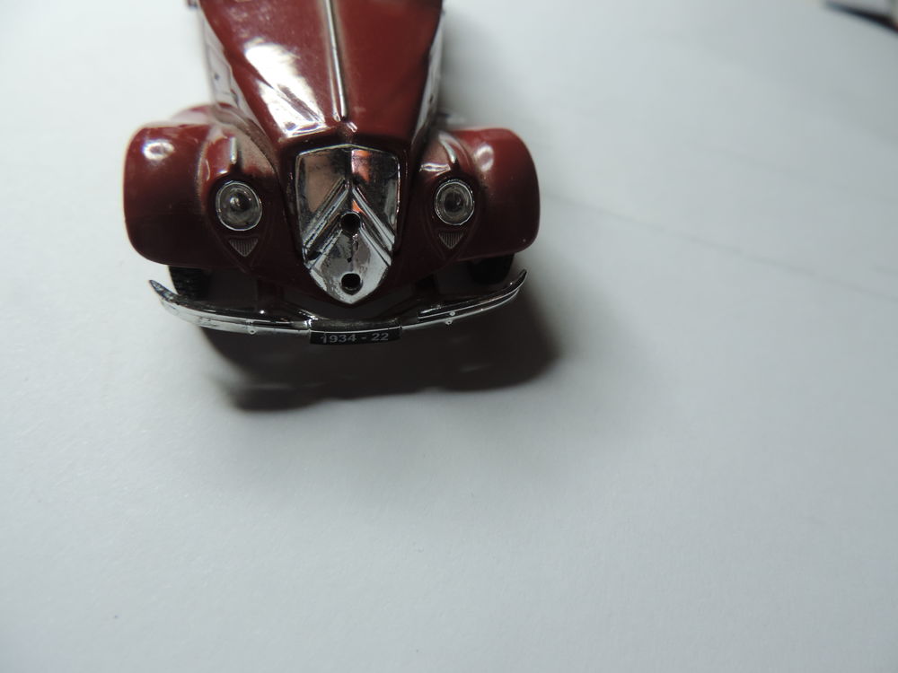 CITROEN TRACTION - CABRIOLET - 22 CV - Echelle : 1/43 &egrave;me 