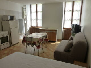  Appartement à louer 1 pièce 25 m²