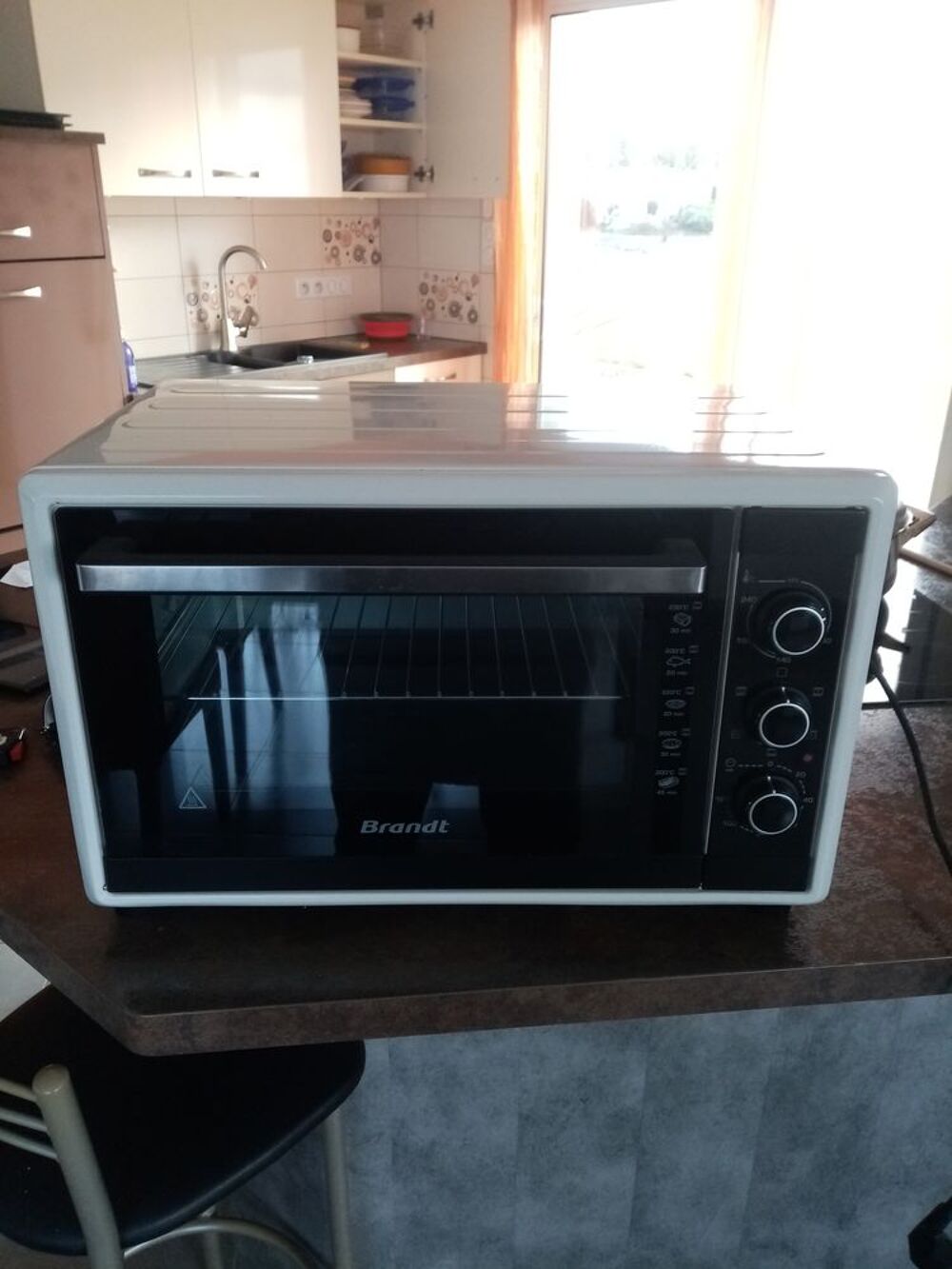 Four compact 42 L Electroménager
