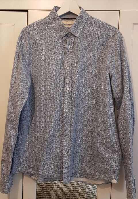 Chemise Celio 2 Bazoches-lès-Bray (77)