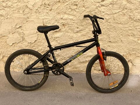 /VELO BMX MARQUE MAIDO Pr LE BENIN 75 Aix-en-Provence (13)