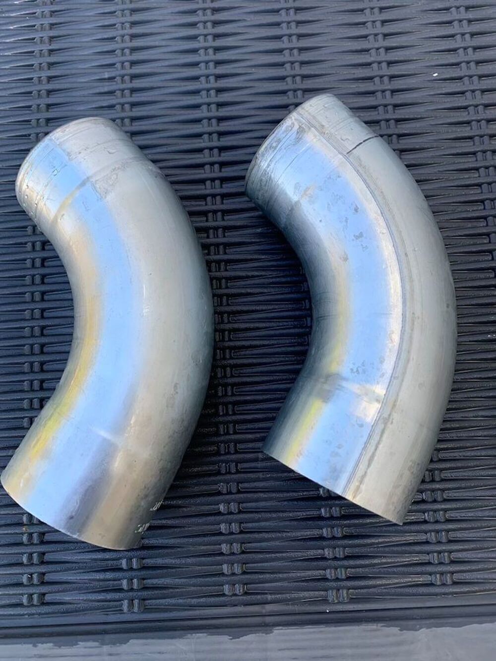 Coude en zinc cylindrique cintr&eacute; 72 diam&egrave;tre 80 mm VMZINC Bricolage
