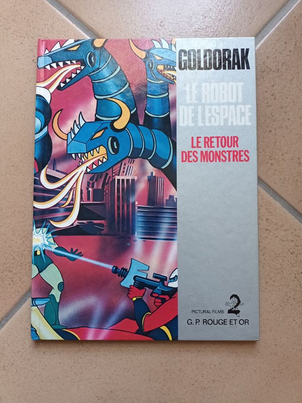 Lot de 4 bd Goldorak n&deg; 1 - 2 - 4 - 5 &eacute;tat neuf Livres et BD