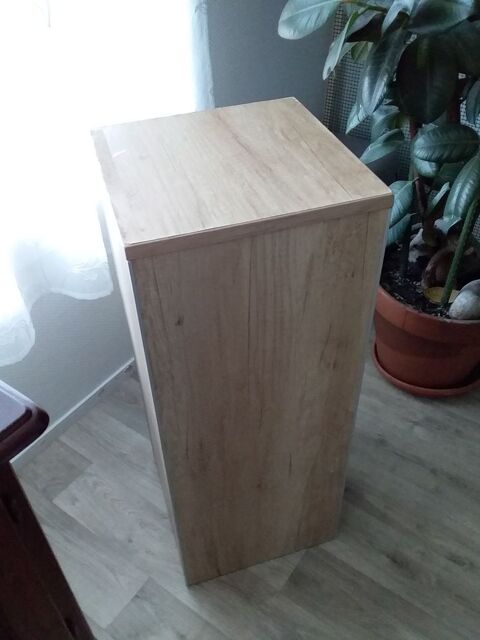  deux colonnes 12 Pont-Sainte-Maxence (60)