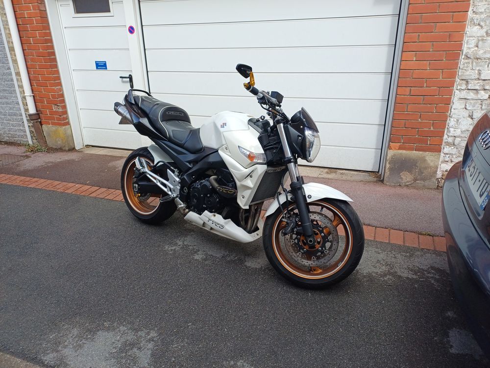SUZUKI 2010 occasion 59240 Rosendael
