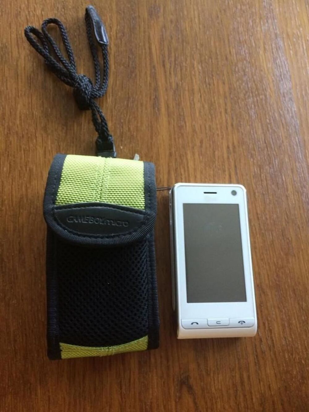 t&eacute;l&eacute;phone portable Téléphones et tablettes