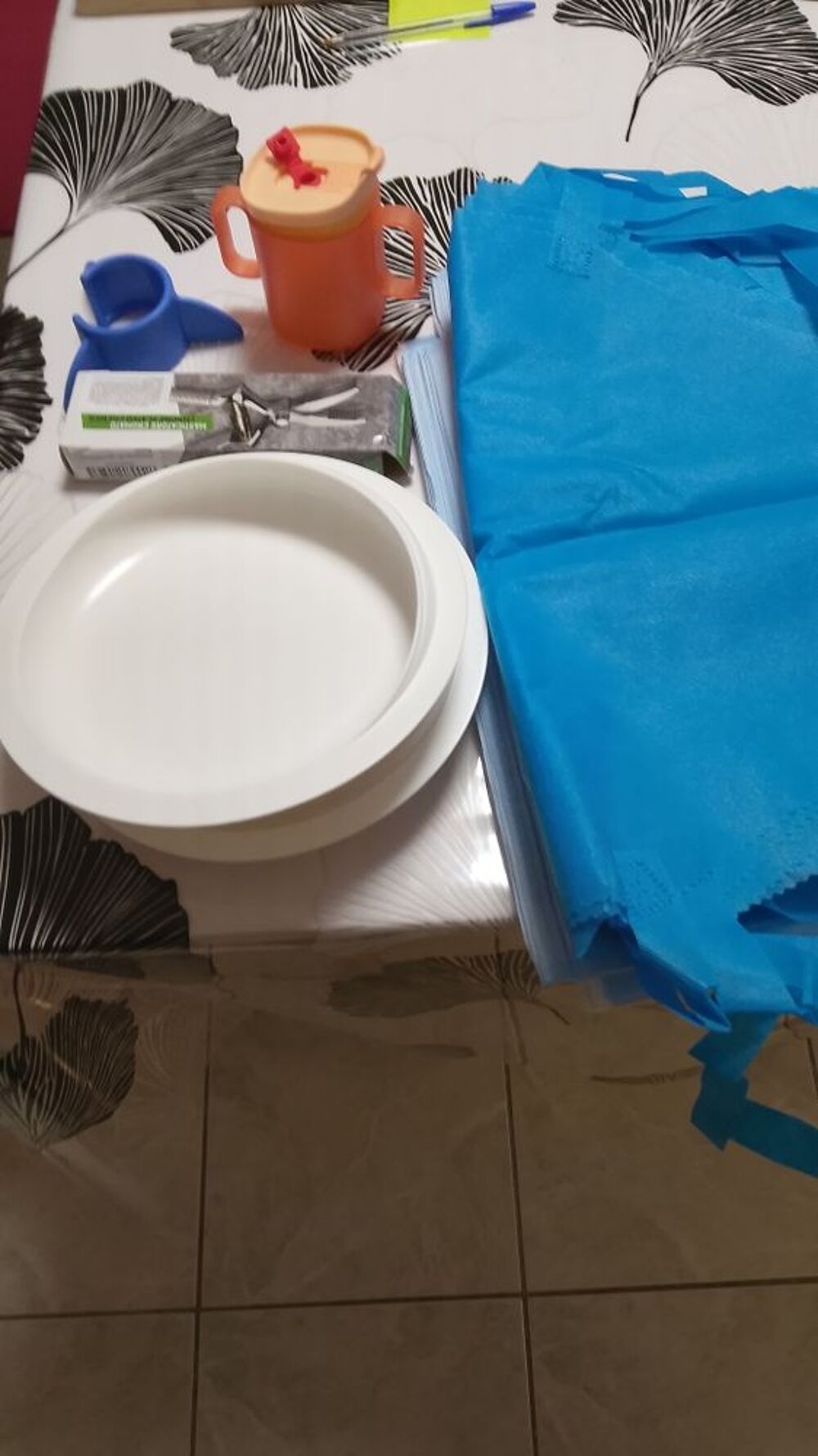 ensemble repas Pu�riculture