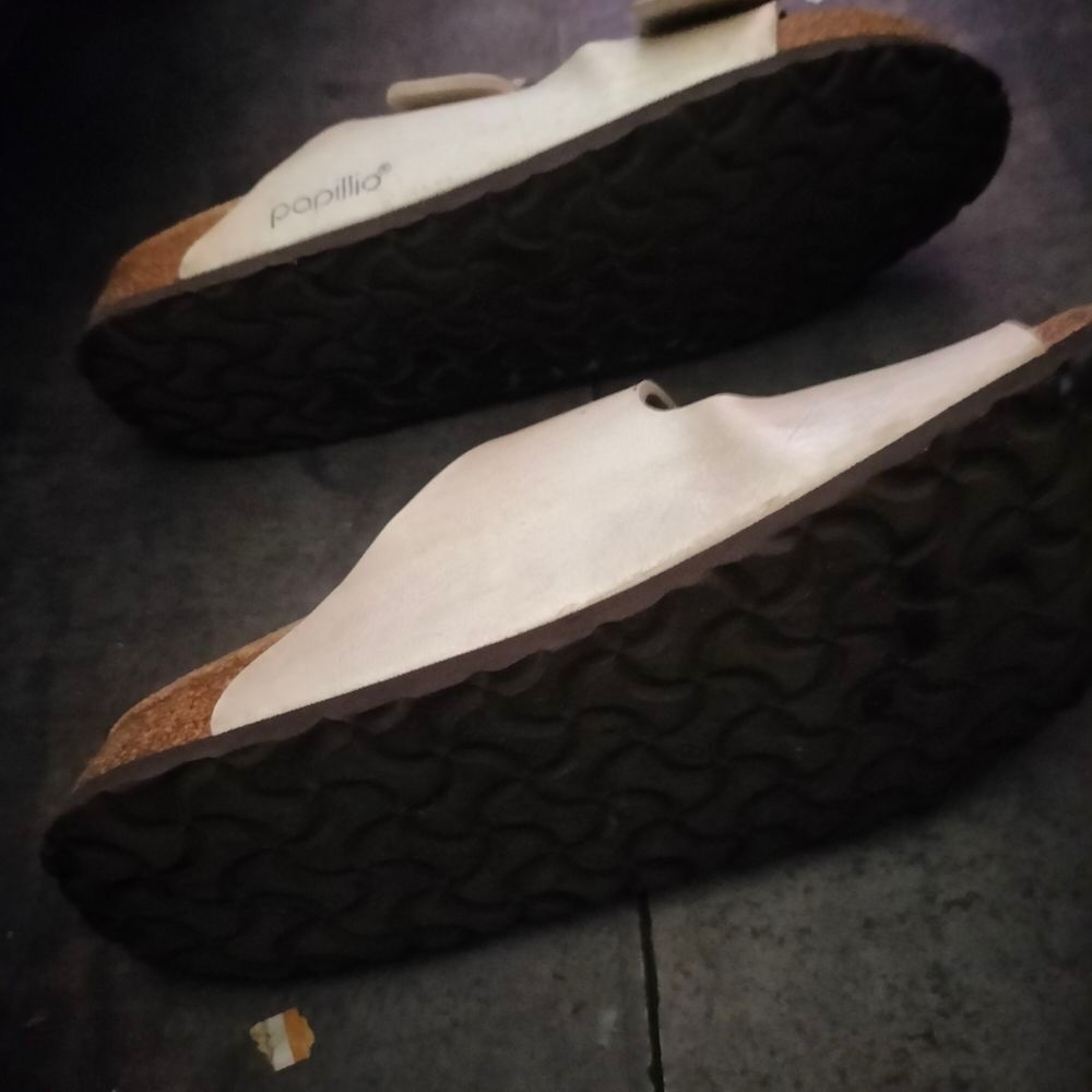 Sandales cuir papillio pointure 39 tr&egrave;s bon &eacute;tat Chaussures