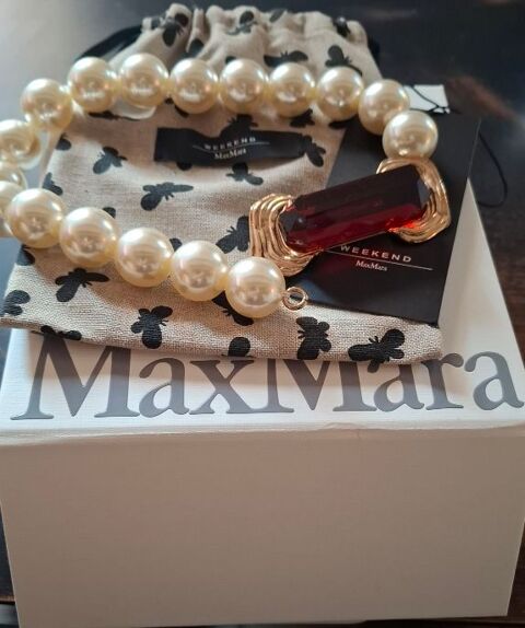 Max Mara weekend collier
Neuf avec �tiquette�Max Mara 178 Perpignan (66)