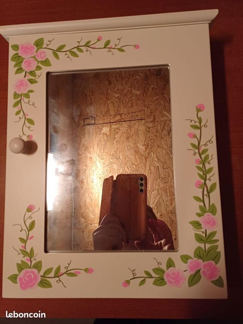 armoire de toilette vintage Décoration