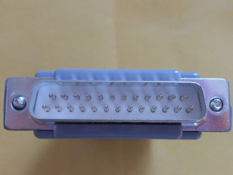 CONNECTEUR 25 POINTS M�LE (76) 3 Vend�me (41)