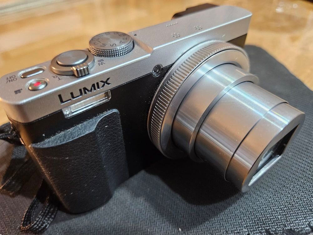 Appareil de photo PANASONIC LUMIX TZ70 Photos/Video/TV