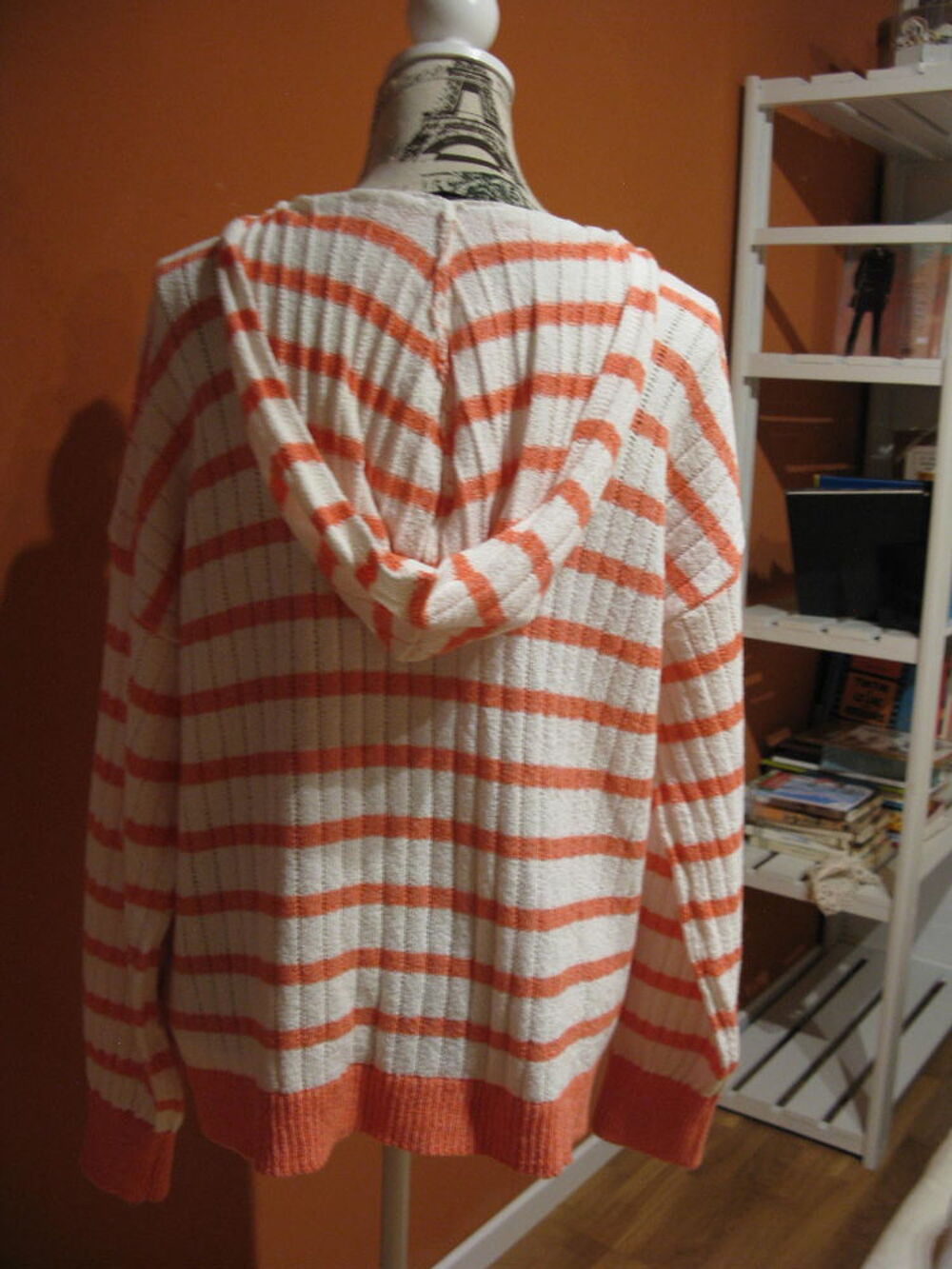 pull femme EDC Vêtements
