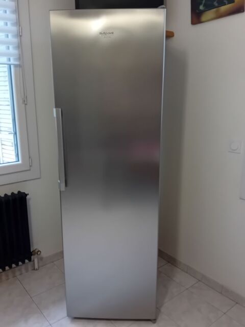 R�frig�rateur garantie Ariston. 199 Romans-sur-Is�re (26)