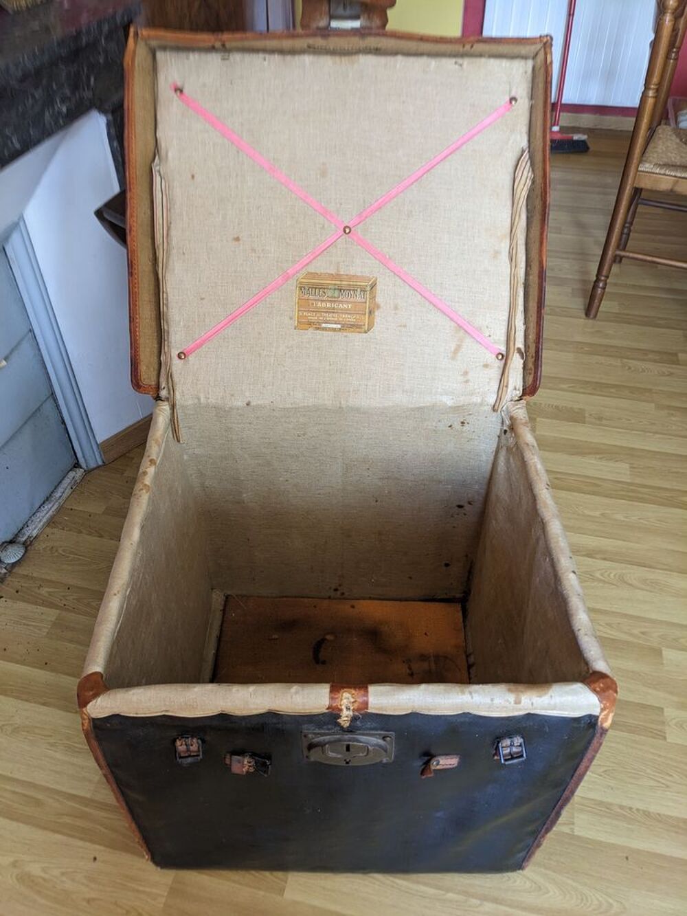 Malle Moynat 