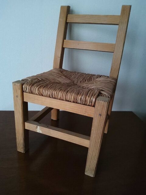 CHAISE ENFANT 15 Joué-lès-Tours (37)