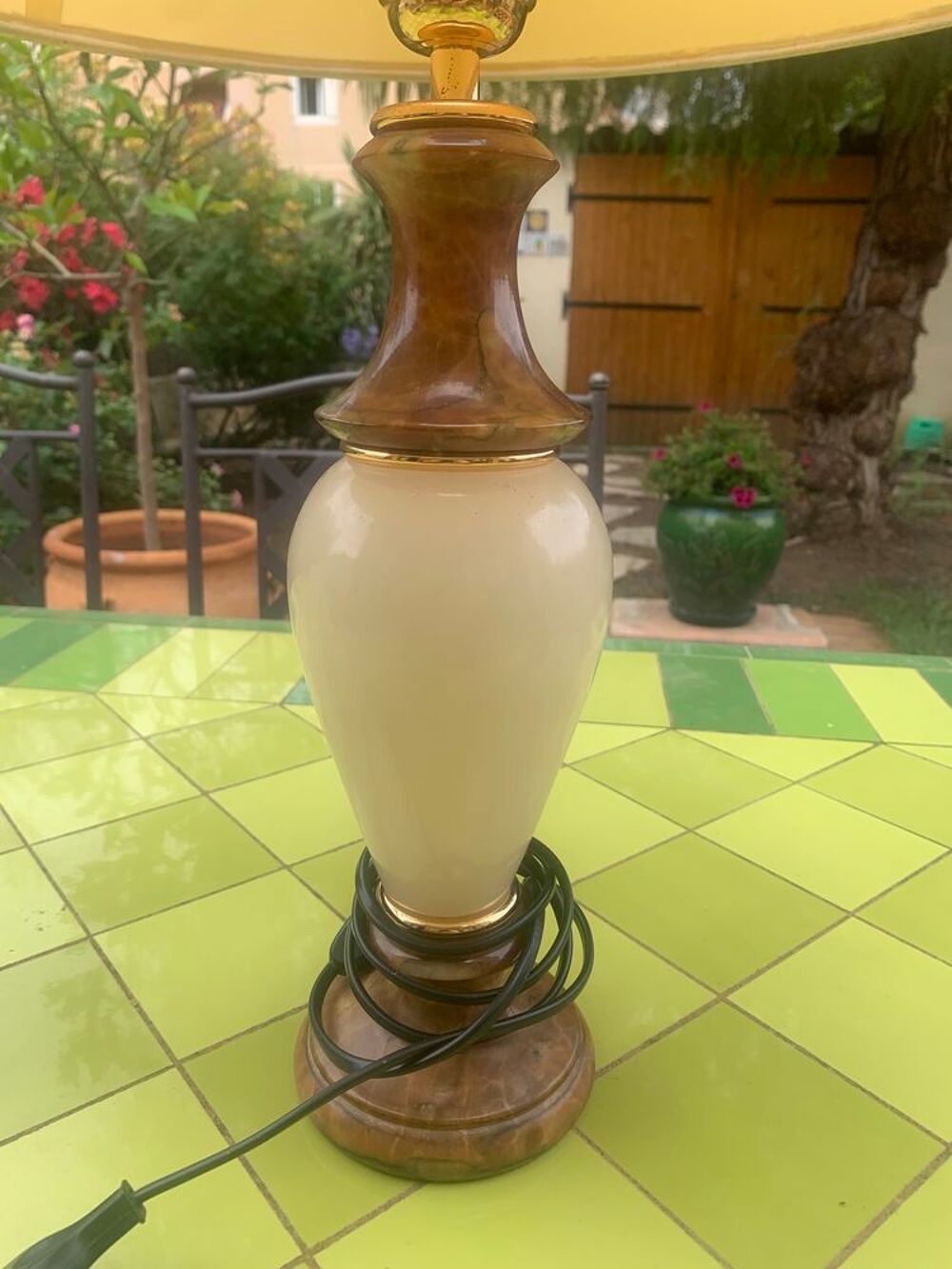 Lampe avec pied en alb&agrave;&cent;tre Décoration
