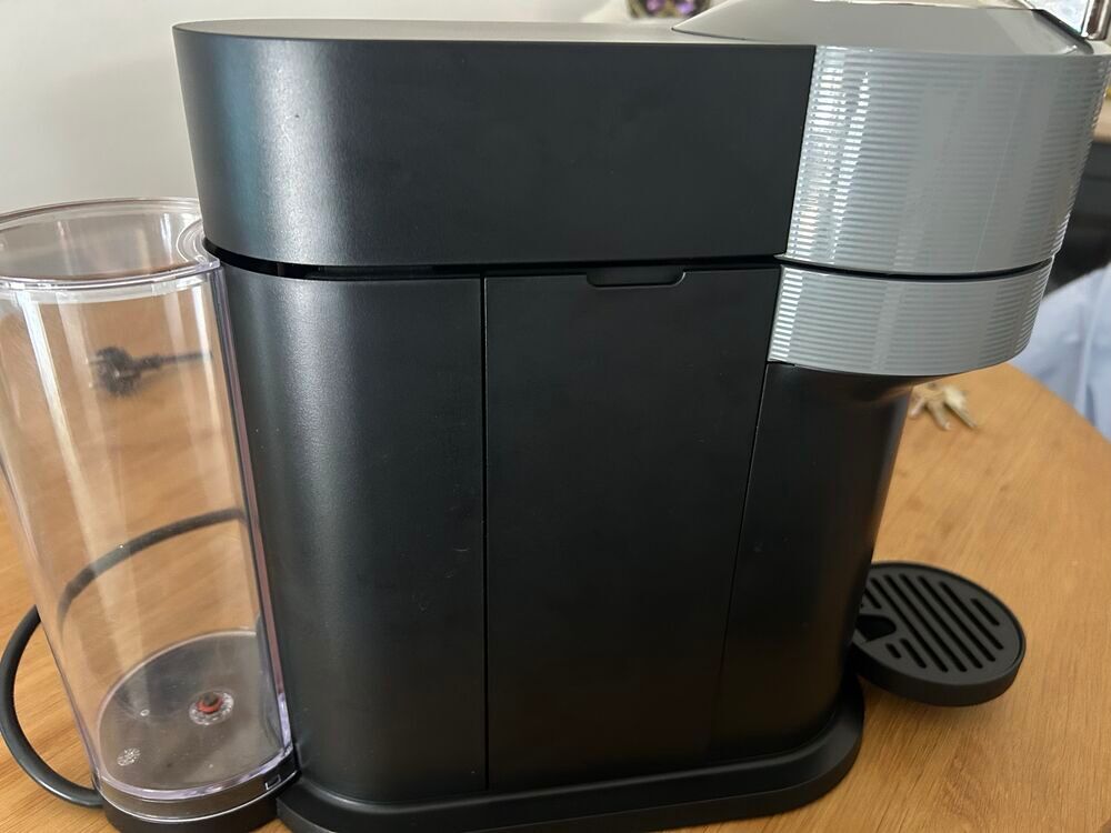 Machine &agrave; caf&eacute; Nespresso Vertuo Electroménager