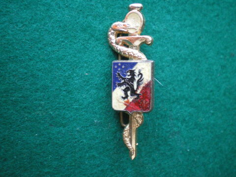 Insigne de Sant� - Direction Service Sant� 3�CA -  2�RM. 15 Caen (14)