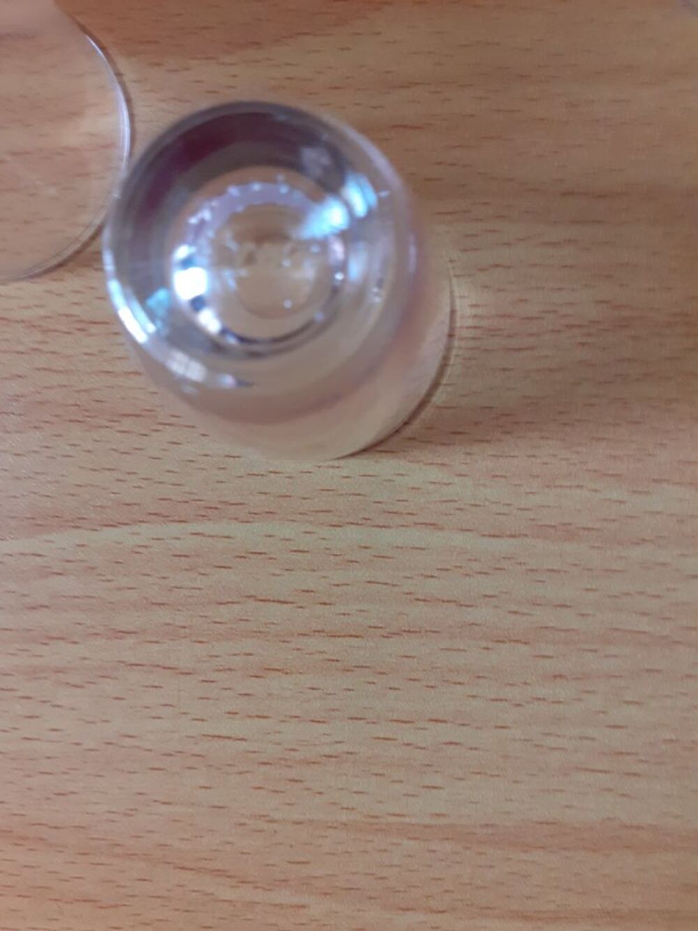 Lot de 6 verres &agrave; liqueur tr&egrave;s anciens 