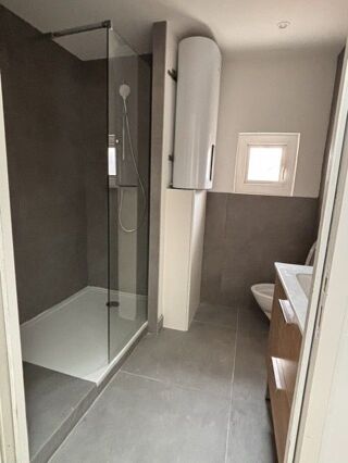  Appartement à louer 2 pièces 43 m²