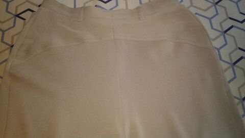 pantalon CACHAREL tissu beige clair sans motif extrmement l 50 Savigny-sur-Orge (91)