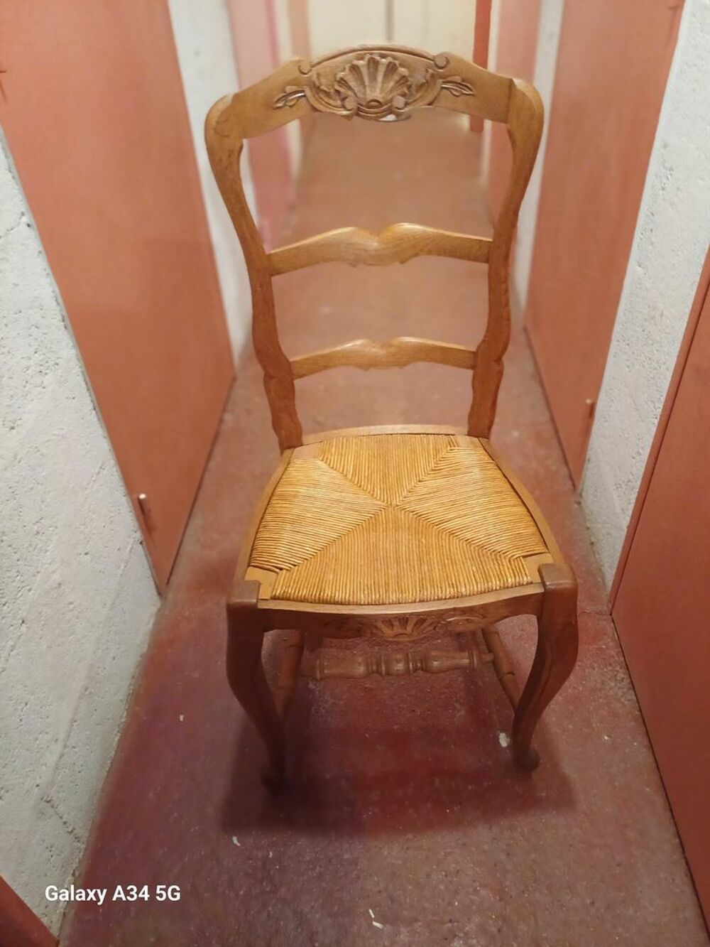 6 CHAISES Meubles
